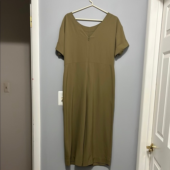 Everlane Olive Green Jumpsuit *No belt* - Picture 9 of 11